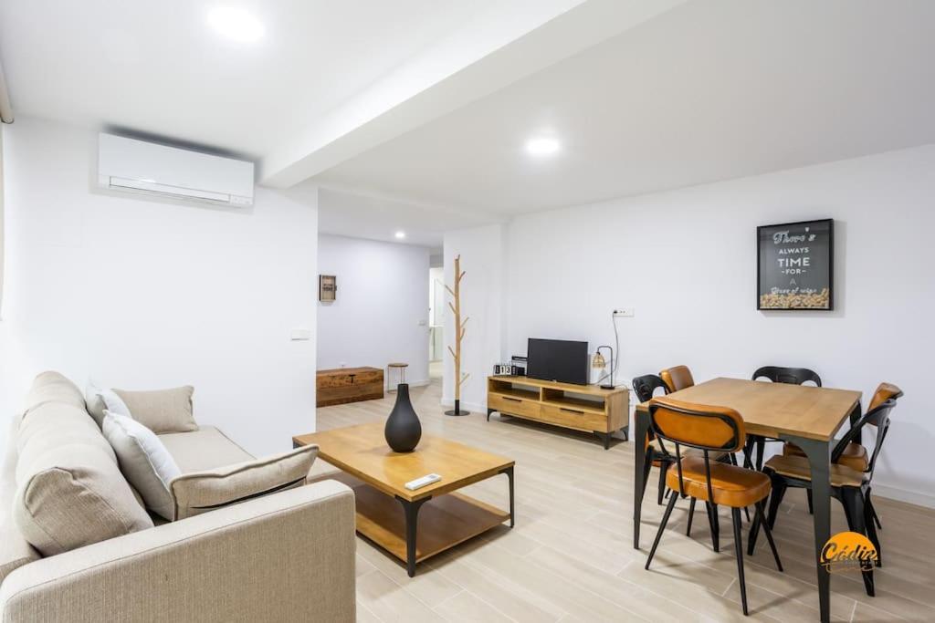 Apartment Travelers Dream By Livework *